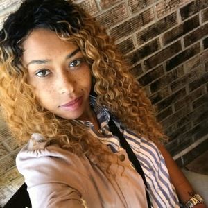 Meet your Posher, Shavona